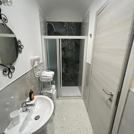 La Dormeuse Guest house Vignacastrisi
